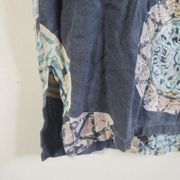 Tugu men's grey colorful Batik button down short sleeve shirt loose fitting sz S - Picture 7 of 14